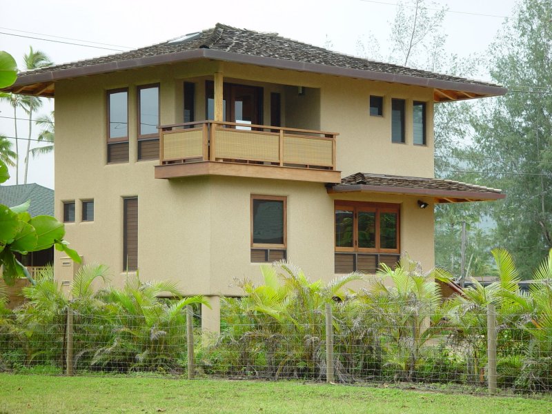 Hanalei Beach House - Front Entry